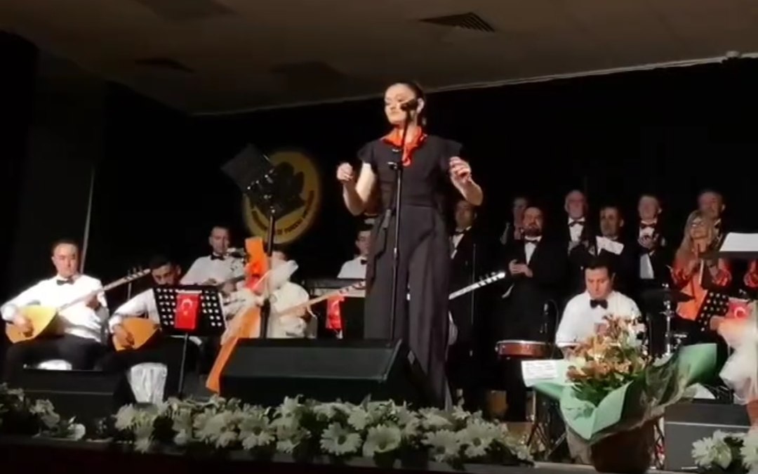 Türk Halk Müziği Konseri